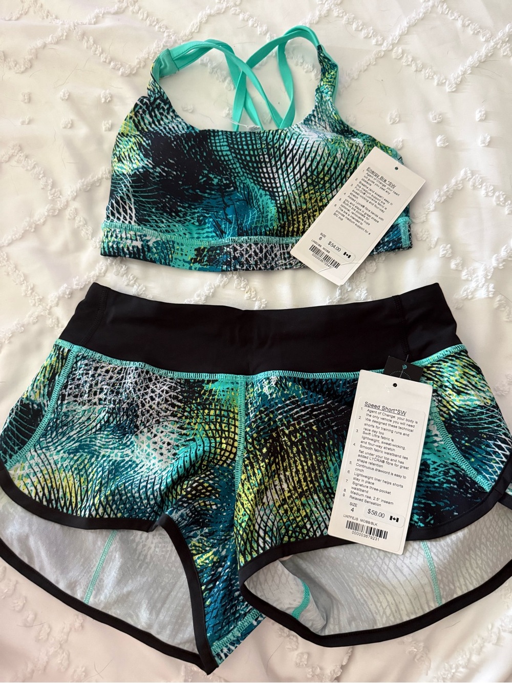 Lululemon 2016 Seawheeze SET. Energy bra 6 and speed up short 4